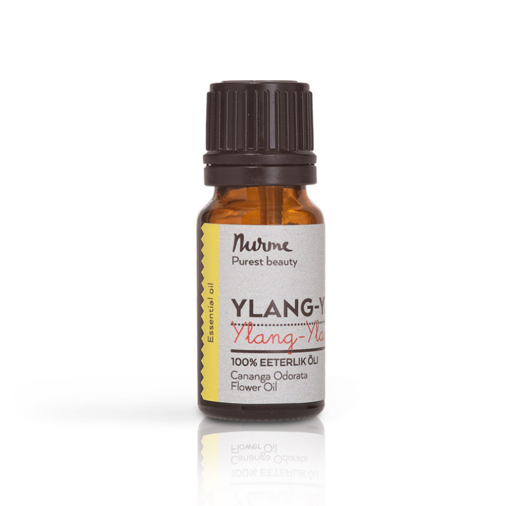 Ilang-ilang ēteriskā eļļa
